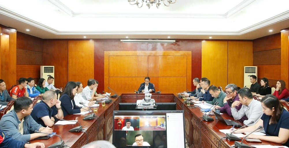 Le sport vietnamien surmonte les difficultés et vise les 100 médailles d'or pour accueillir le Congrès du Parti - photo 1