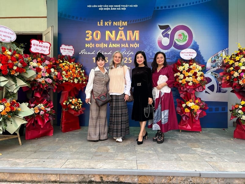 Lan Huong, artista del pueblo.jpg