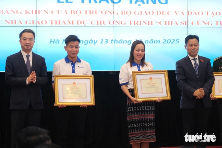 Giáo viên vùng cao trăn trở học sinh còn phải mang mèn mén tới trường - Ảnh 3.