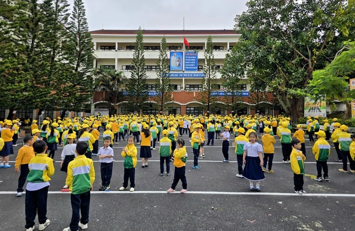 Thực hiện quy trình kỷ luật Hiệu trưởng Trường Tiểu học Trưng Vương - Ảnh 1.