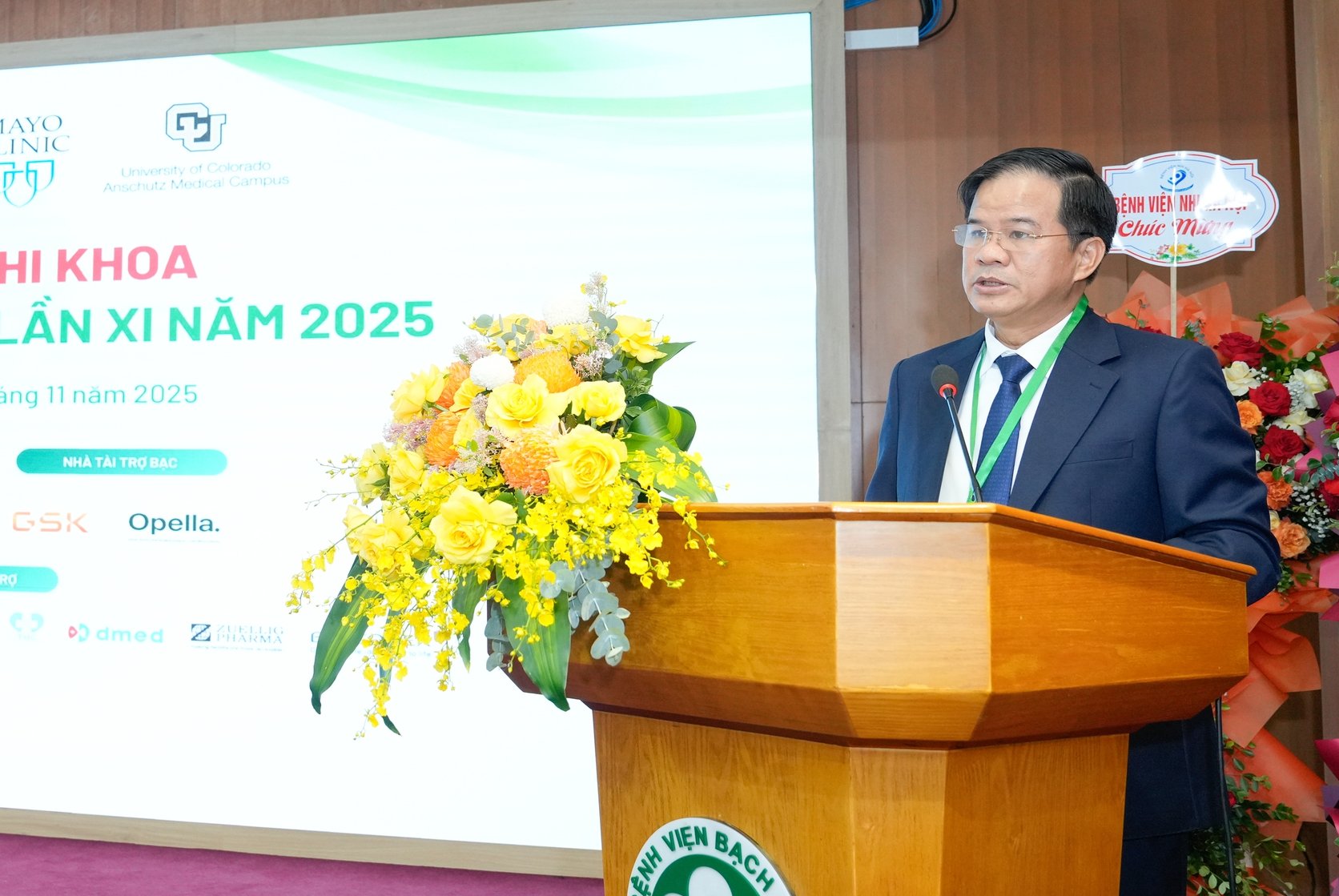 Giao mùa trẻ mắc cúm, phế cầu gia tăng, nhiều ca biến chứng viêm phổi- Ảnh 1.