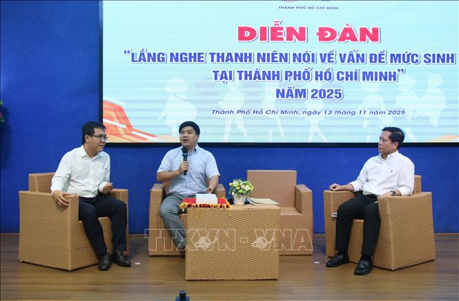 ছবির ক্যাপশন