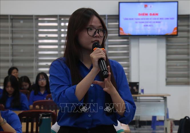 ছবির ক্যাপশন