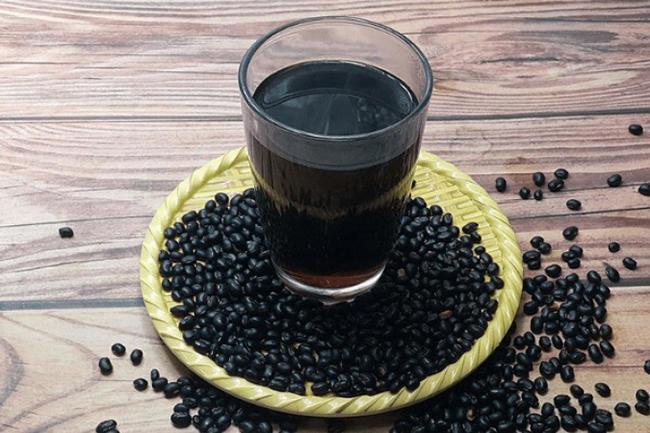 9 món ăn, bài thuốc tốt cho sức khỏe từ đậu đen- Ảnh 3.