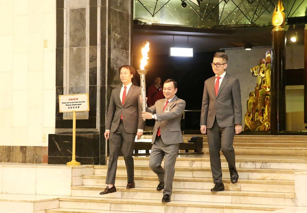 ទីក្រុងហាណូយបានប្រារព្ធពិធីដុតភ្លើងសម្រាប់មហោស្រពកីឡារាជធានីលើកទី ១១ - រូបថត ៣