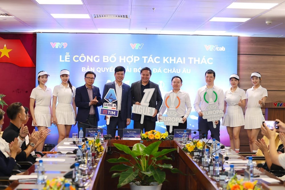 Peminat boleh menonton 4 liga bola sepak Eropah teratas secara percuma di VTV9 - foto 3