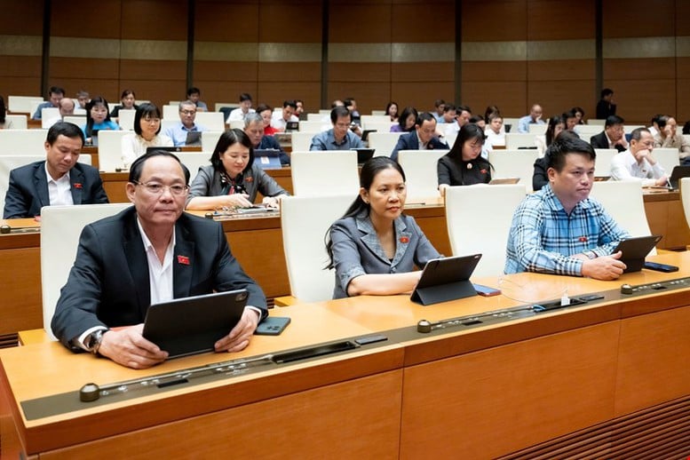 Nasjonalforsamlingen diskuterte loven om e-handel: Streng kontroll av direktestrømming av salgsaktiviteter - Bilde 2.