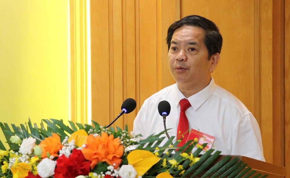 លោក Bui Nhan Sam - ប្រធាននាយកដ្ឋានអប់រំ និងបណ្តុះបណ្តាល Ha Tinh ថ្មី។ រូបថត៖ HN