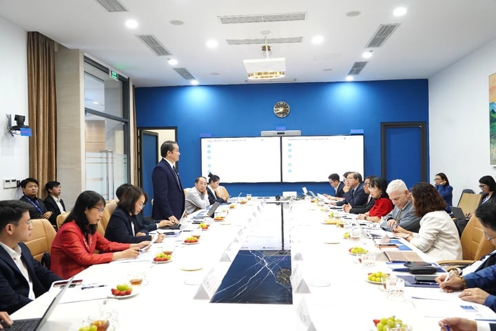 NAFOSTED - VinUni: Kết nối nghiên cứu KH&CN, thúc đẩy hệ sinh thái ĐMST quốc gia- Ảnh 1.