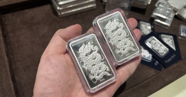 Giá bạc hôm nay 14/11/2025: Bạc nối đà tăng