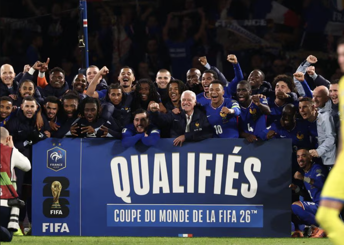 Franța a marcat în număr mare împotriva Ucrainei, câștigând un bilet la Campionatul Mondial din 2026 - Foto 7.