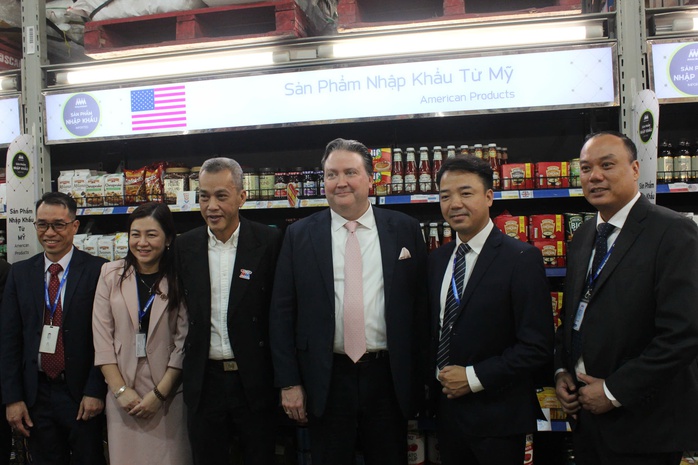 ផលិតផលកសិកម្ម និងអាហាររបស់អាមេរិក “ទឹកជំនន់” ចូលទីផ្សារវៀតណាម - រូបថត ៨. Nông sản, thực phẩm Mỹ