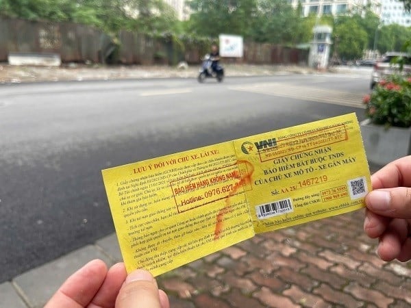 ការធានារ៉ាប់រងលើម៉ូតូនៅតែបន្តត្រូវបានព្រាងថាជាការធានារ៉ាប់រងកំហិត។ រូបថត៖ laodong.vn