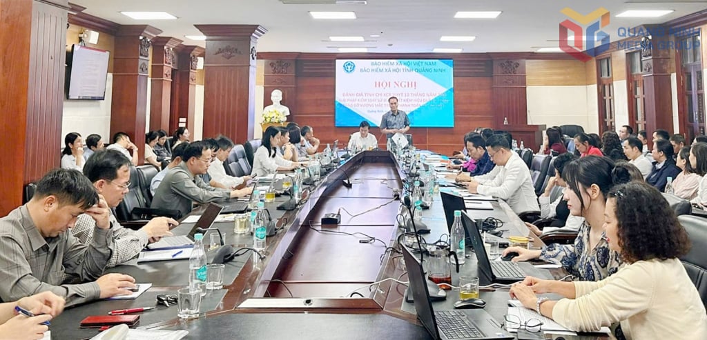 เวทีประชุมประเมินสถานการณ์การตรวจสุขภาพและค่าใช้จ่ายการรักษาพยาบาล (HI) 10 เดือน ปี 2568