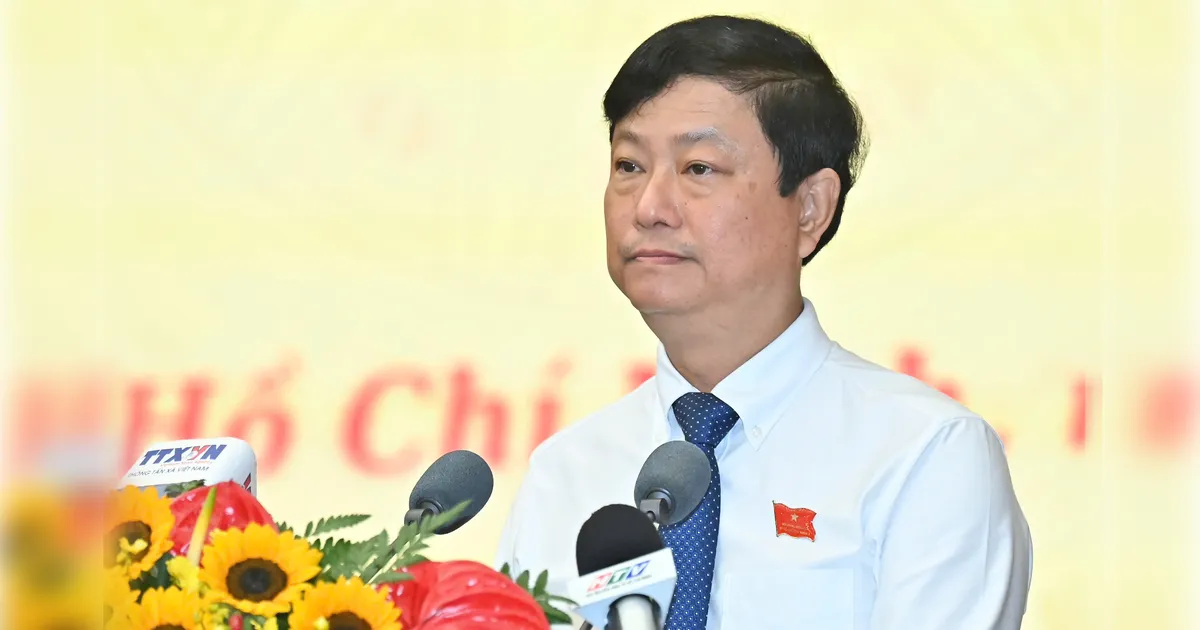 Khai mạc kỳ họp thứ 5 HĐND TPHCM khóa X, nhiệm kỳ 2021-2026