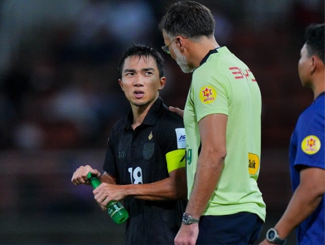 Nhận chỉ trích vì suýt ra mắt thảm họa cùng đội Thái Lan, HLV Hudson nói gì?- Ảnh 1.