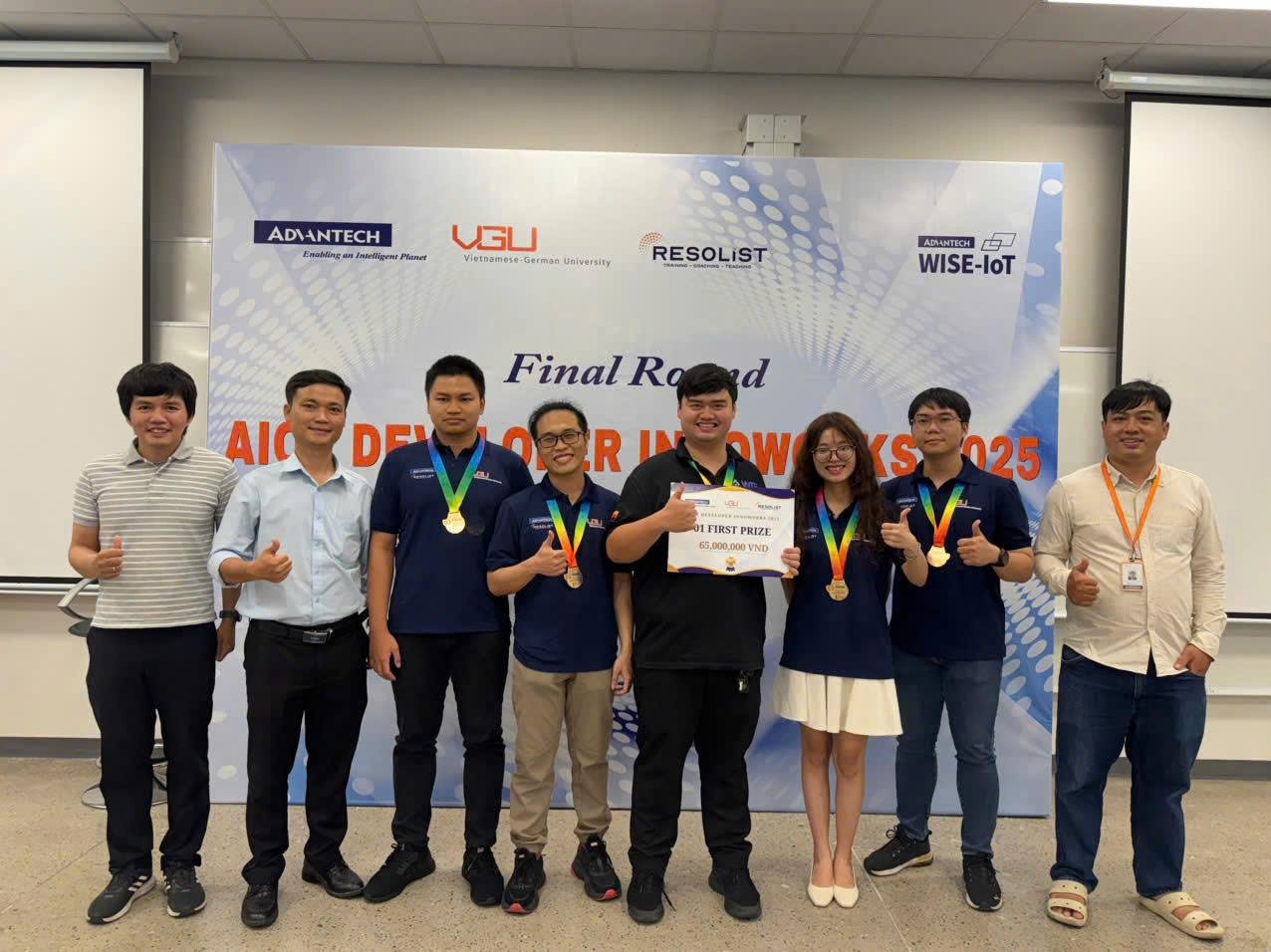 TP.HCM trong kỷ nguyên số: Một ngày lướt qua thành phố số- Ảnh 5.