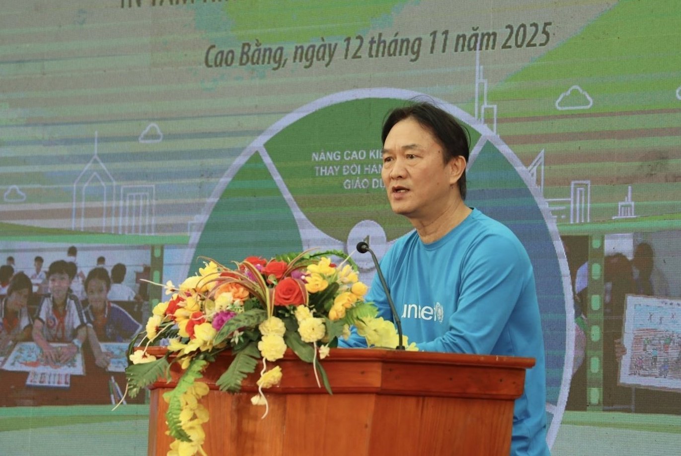 Ông Lý Phát Việt Linh, Quản lý chương trình Giảm nhẹ rủi ro thiên tai và Biến đổi khí hậu, Tổ chức UNICEF Việt Nam đánh giá cao mô hình 'Cộng đồng an toàn, sạch và xanh'. Ảnh: BTC.