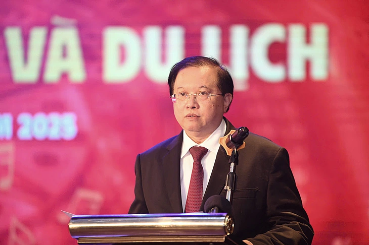 Vì sao Bộ Văn hóa, Thể thao và Du lịch phát động thi sáng tác bài hát về ngành? - Ảnh 1.