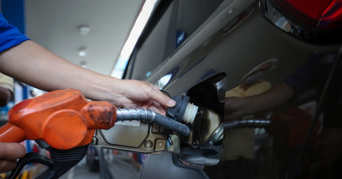 Giá xăng dầu ngày 14/11 đồng loạt tăng trở lại