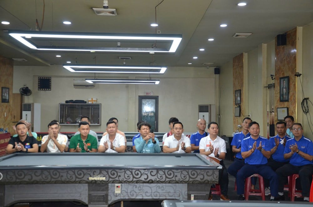 Έναρξη του Ανοικτού Τουρνουά Μπιλιάρδου με 3 Μαξιλάρια στην Επαρχία Κουάνγκ Νγκάι - φωτογραφία 1
