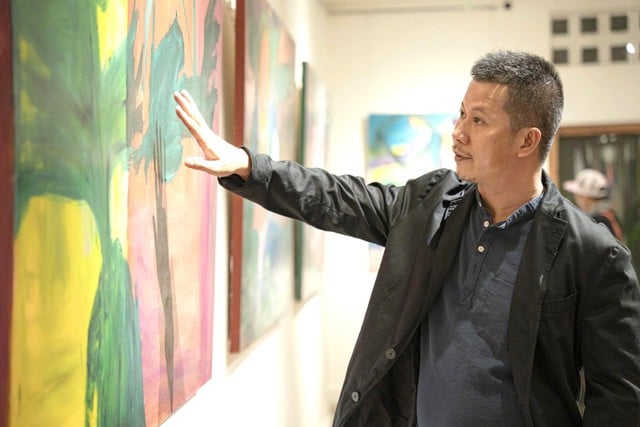 Thú vị khi tận mắt xem 'Cụ tượng', hướng đi mới không giống ai của Bùi Chát  - Ảnh 4.