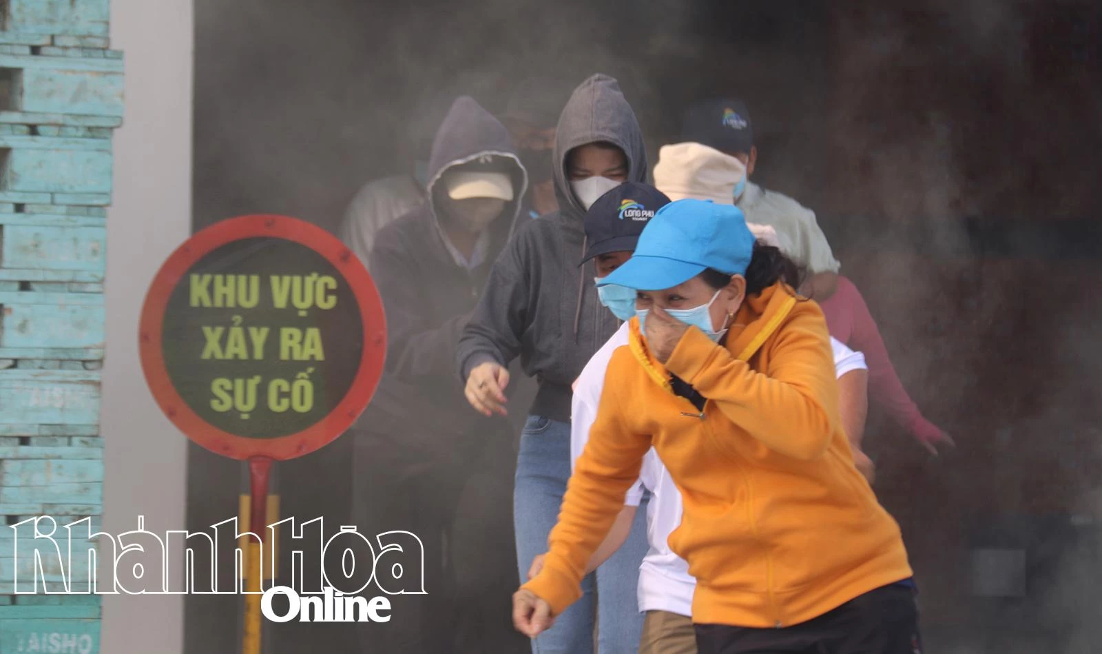 ឃើញ​ភ្លើង​ឆេះ កម្មករ​បាន​រត់​គេច​ខ្លួន​បាត់​ភ្លាមៗ។