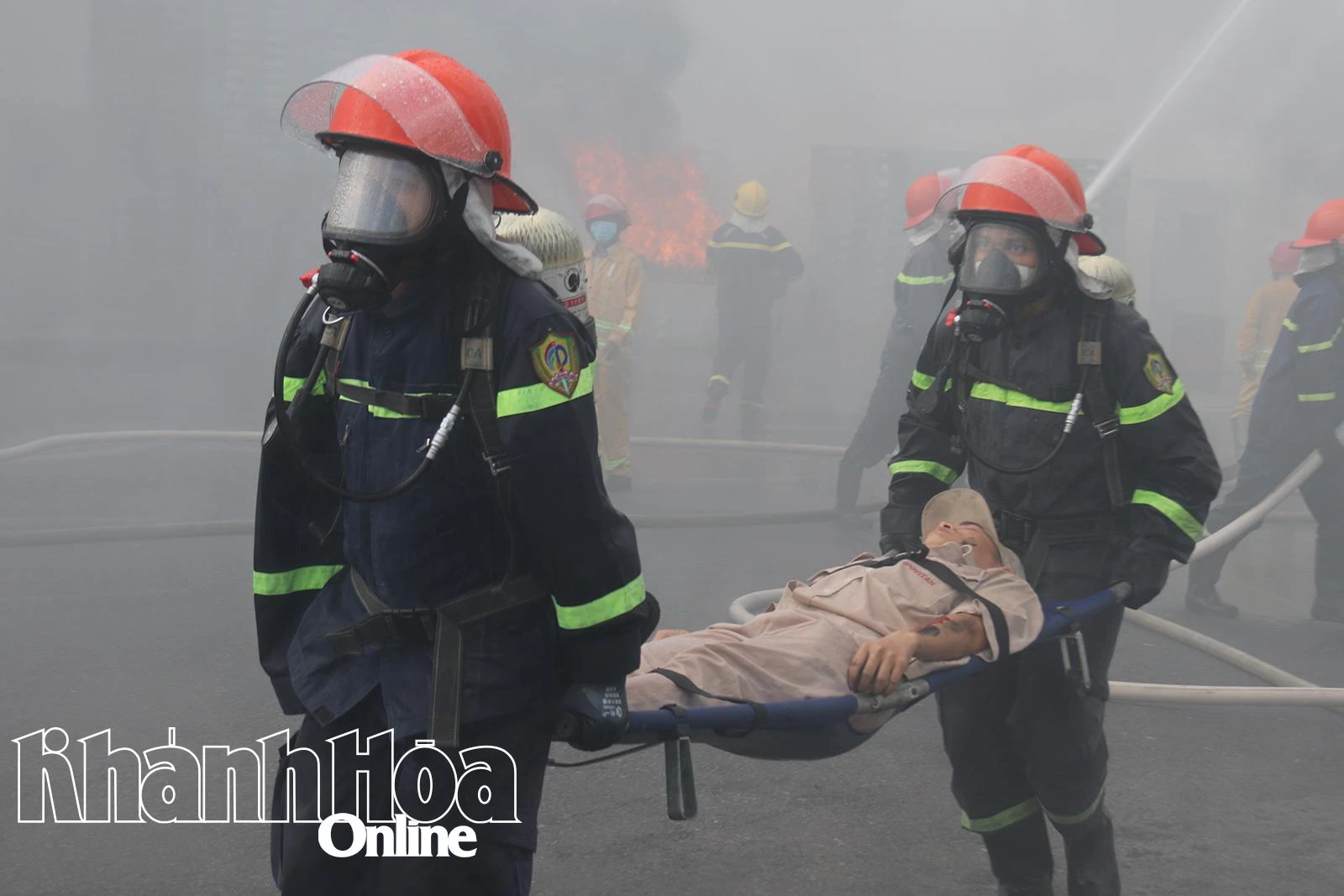 ​សមត្ថកិច្ច​ជំនាញ​បាន​ដឹក​ជនរងគ្រោះ​ចេញពី​កន្លែងកើតហេតុ​។