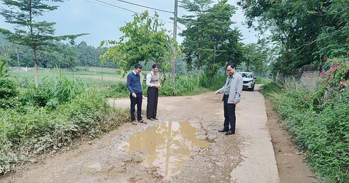 Cần cú hích cho phát triển giao thông nông thôn