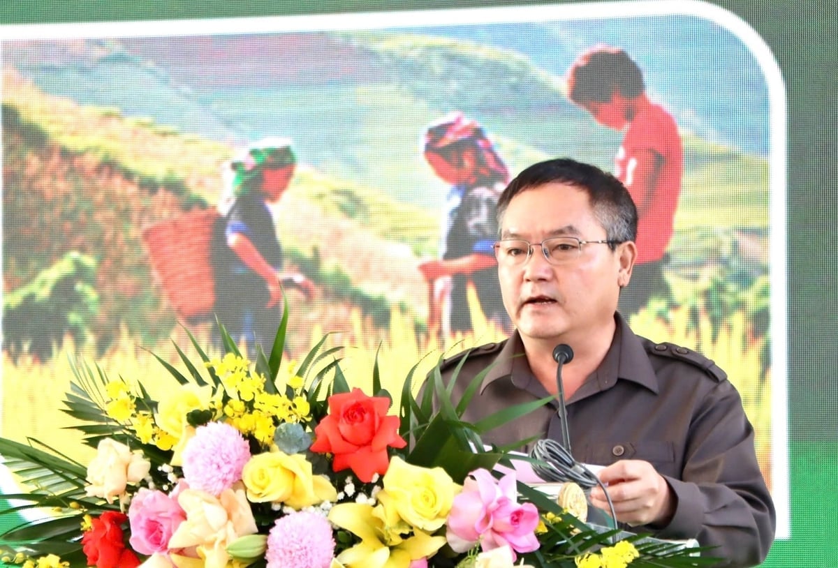 Ông Giàng A Tính, Phó Chủ tịch UBND tỉnh Lai Châu phát biểu chào mừng. Ảnh: Cục Quản lý và phát triển thị trường trong nước.