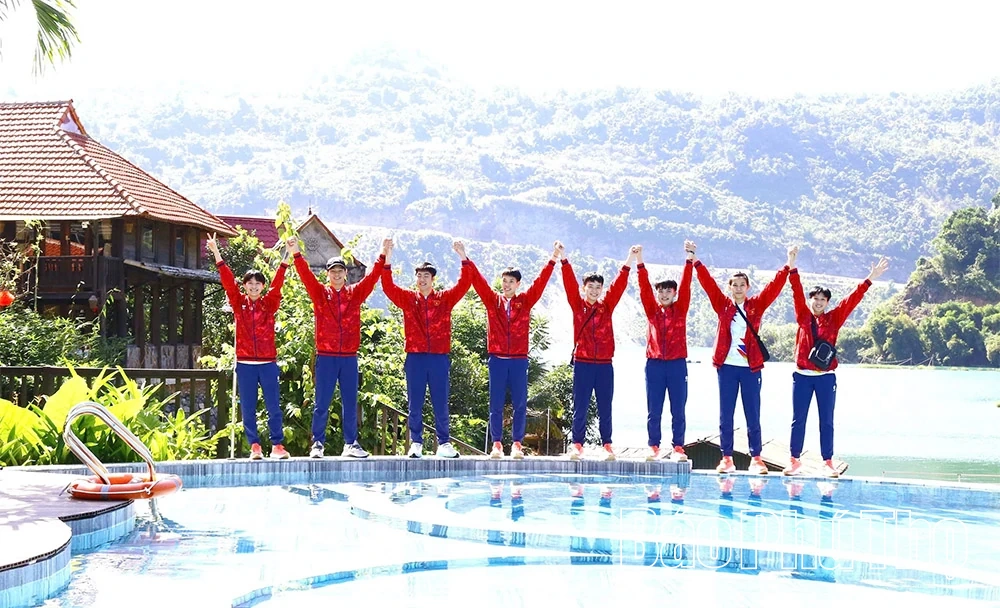 Vietnam Sepak Takraw Federation sports exchange and experience at Ke hamlet, Da Bac commune