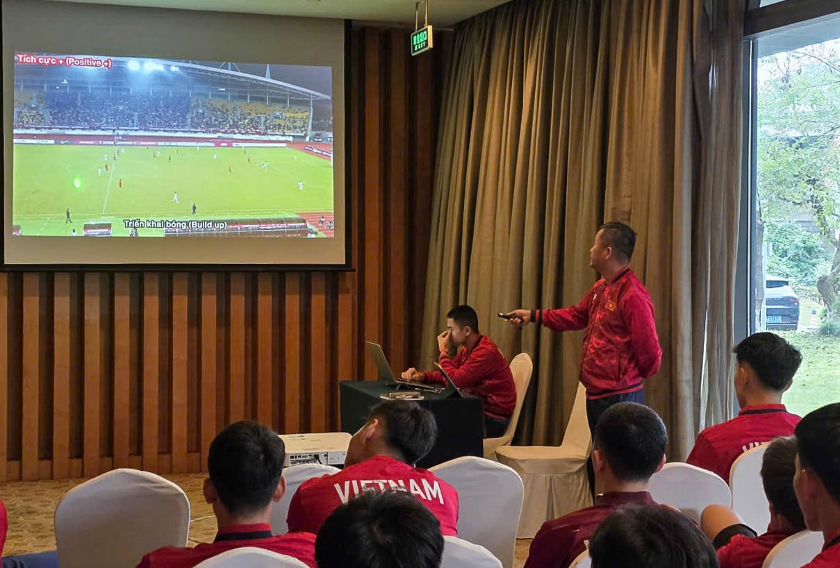 u22 វៀតណាម.jpg