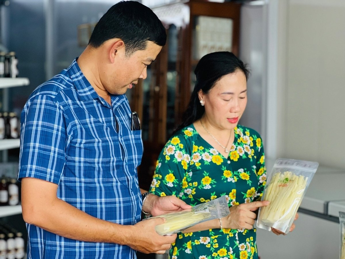 Dưa bồn bồn HTX Minh Duy, ấp Đông Hưng, xã Hưng Mỹ đạt chuẩn sản phẩm OCOP 3 sao. Ảnh: Trọng Linh.