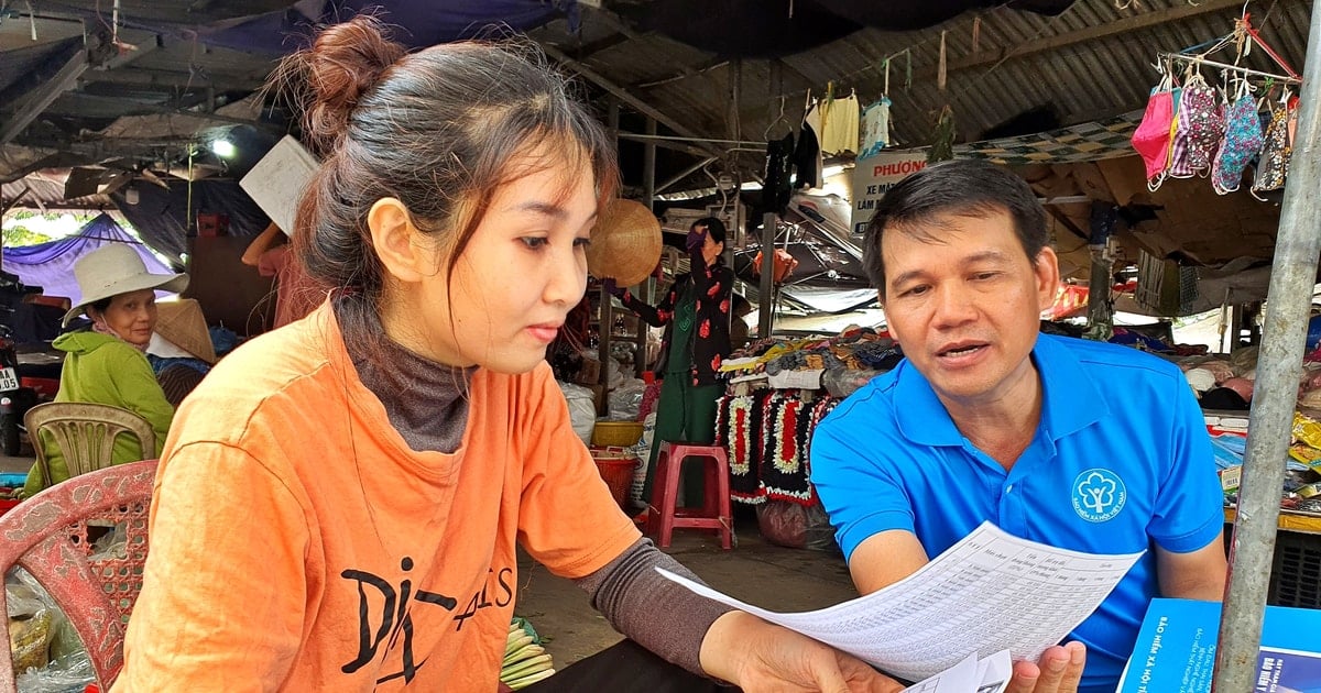 Mở rộng lưới an sinh xã hội bằng tuyên truyền chính sách