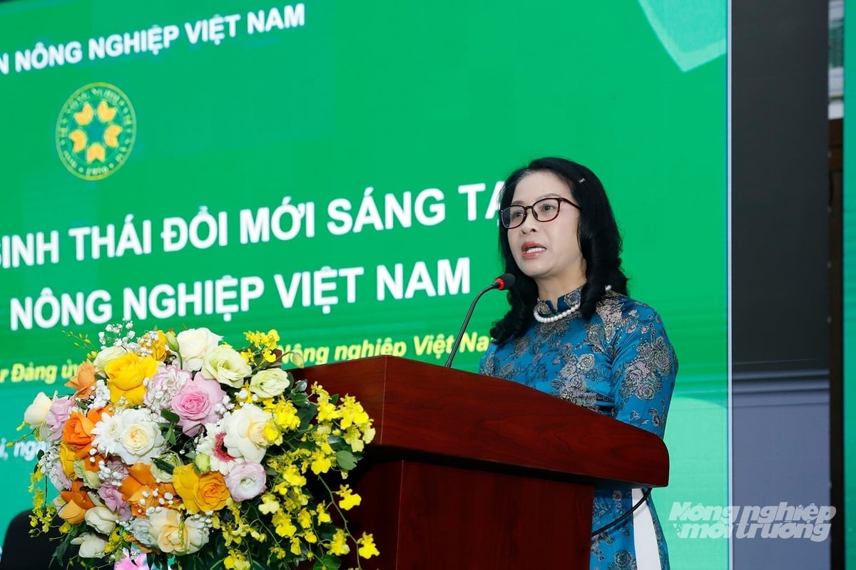 GS.TS Nguyễn Thị Lan - Giám đốc Học viện Nông nghiệp Việt Nam. Ảnh: Khương Trung.