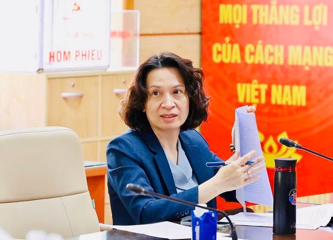 ការចុះពិនិត្យសុខភាពជាប្រចាំជូនប្រជាពលរដ្ឋ បង្ហាញយ៉ាងច្បាស់អំពីក្តីកង្វល់របស់បក្ស និងរដ្ឋ - រូបថត ៤. Khám sức khỏe định kỳ cho người dân thể hiện rõ nét sự quan tâm của Đảng, Nhà nước- Ảnh 4.