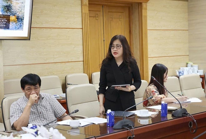 ការចុះពិនិត្យសុខភាពជាប្រចាំជូនប្រជាពលរដ្ឋ បង្ហាញយ៉ាងច្បាស់ពីក្តីកង្វល់របស់បក្ស និងរដ្ឋ - រូបថត ៧. Khám sức khỏe định kỳ cho người dân thể hiện rõ nét sự quan tâm của Đảng, Nhà nước- Ảnh 7.