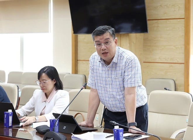 ការចុះពិនិត្យសុខភាពជាប្រចាំជូនប្រជាពលរដ្ឋ បង្ហាញយ៉ាងច្បាស់អំពីក្តីកង្វល់របស់បក្ស និងរដ្ឋ - រូបថត ៨. Khám sức khỏe định kỳ cho người dân thể hiện rõ nét sự quan tâm của Đảng, Nhà nước- Ảnh 8.