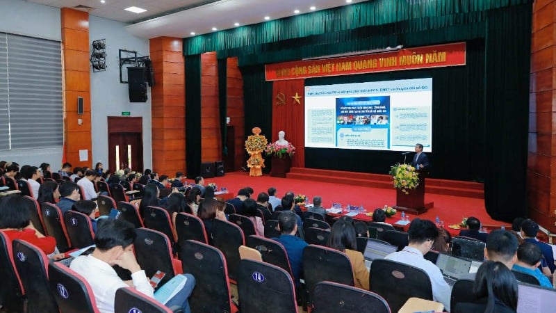 कार्यशाला का दृश्य 