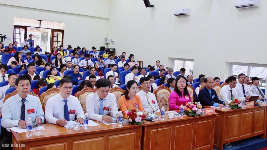 ប្រតិភូចូលរួមសន្និសីទ។