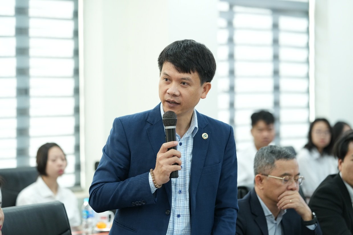 הכשרה ומחקר במדעי החברה והרוח בהקשר החדש-4.jpg