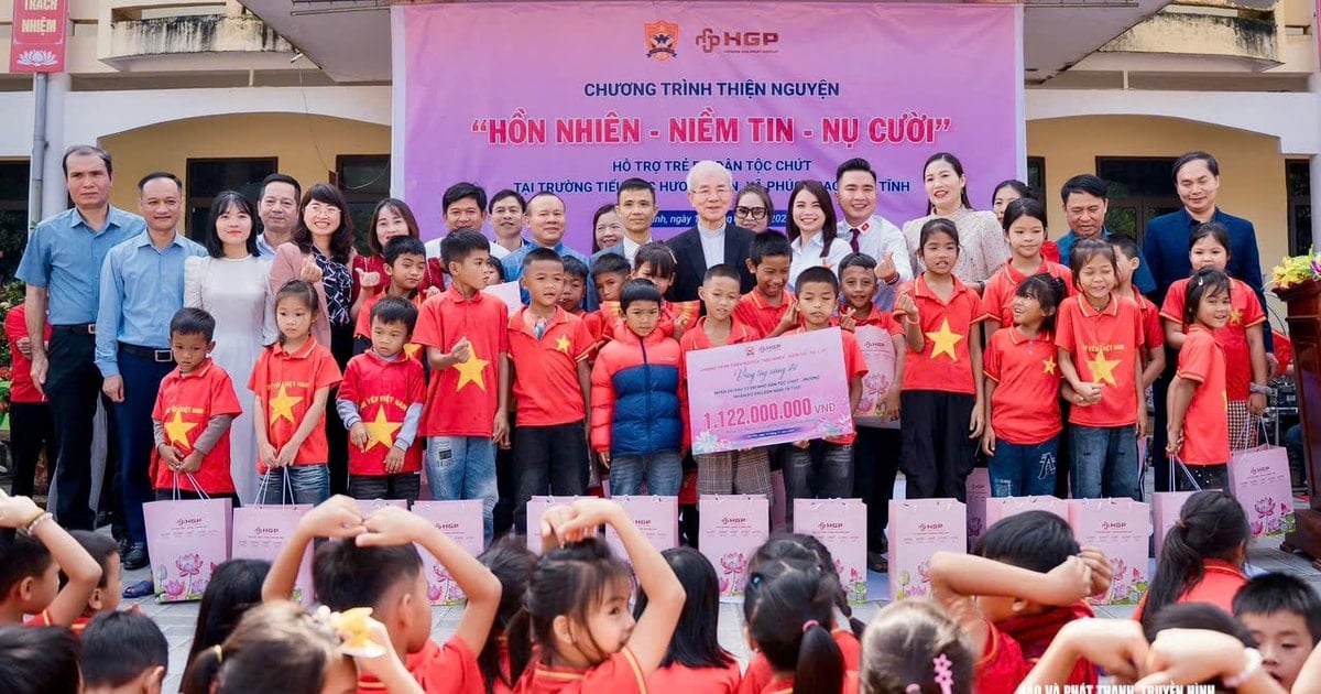 Lan tỏa yêu thương qua chương trình "Hồn nhiên - Niềm tin - Nụ cười" tại Trường Tiểu học Hương Liên, Hà Tĩnh
