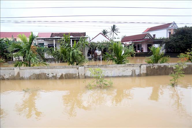 Подпись к фотографии