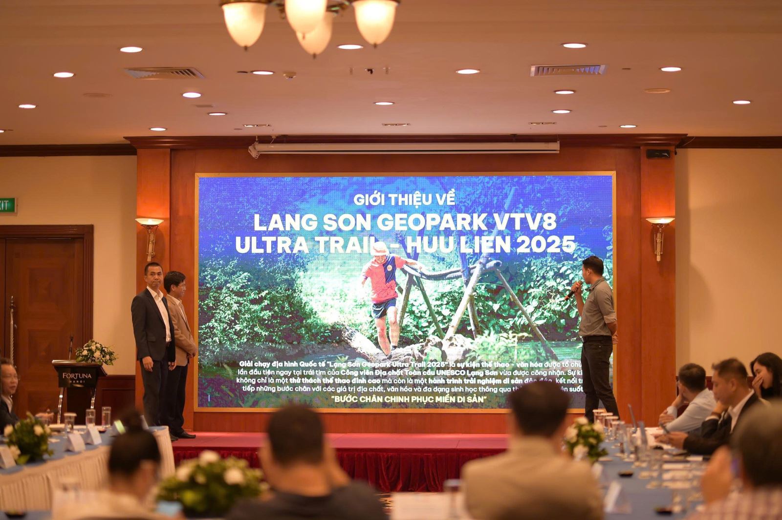 כיתוב לתמונה