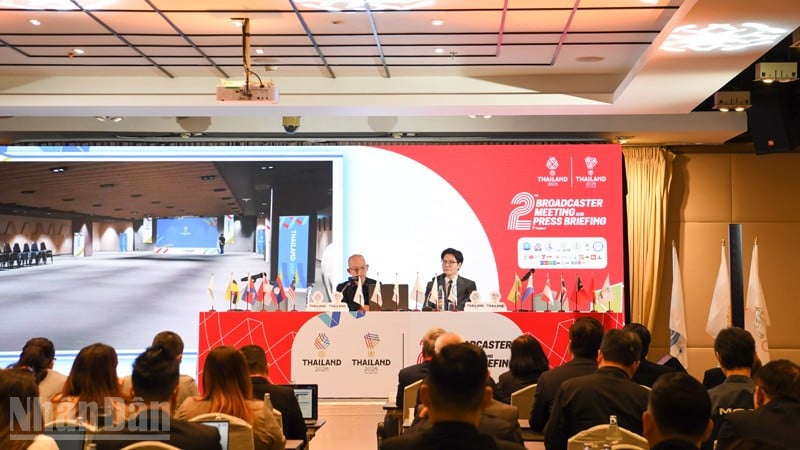 Hội nghị truyền hình và họp báo lần thứ hai về SEA Games 33 và ASEAN Para Games 13 diễn ra tại Bangkok. (Ảnh: MINH THẮNG)