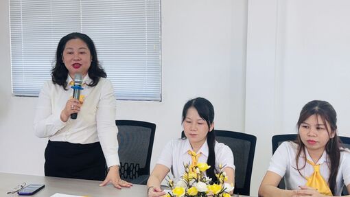 Công đoàn các phường Tân Ninh, Gia Lộc ký kết thỏa thuận hợp tác phúc lợi cho đoàn viên, người lao động với Bưu điện khu vực