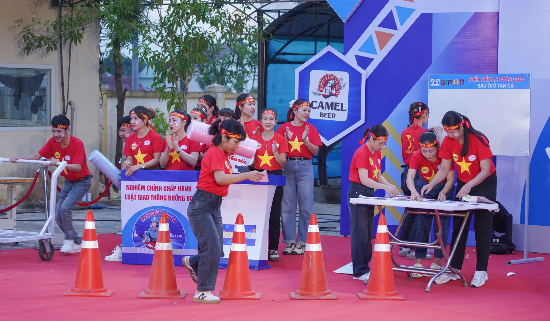 Οι διαγωνισμοί έχουν σχεδιαστεί για να είναι διαισθητικοί και ζωντανοί με παιχνίδια σε φυσικό περιβάλλον - Φωτογραφία: Le Truong