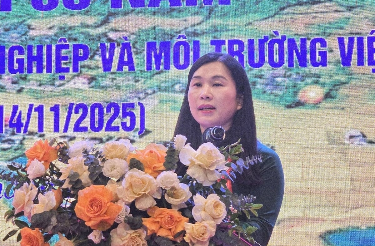 Phó Chủ tịch UBND tỉnh Lạng Sơn Trần Thanh Nhàn giao 5 nhóm nhiệm vụ trọng tâm cho ngành NN-MT Lạng Sơn trong giai đoạn mới. Ảnh: Hoàng Nghĩa.