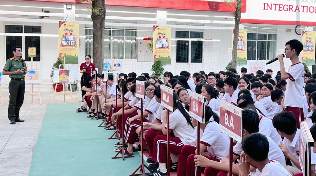 Học sinh trả lời bằng một tình huống giả định sau khi nghe những thủ đoạn lừa đảo 