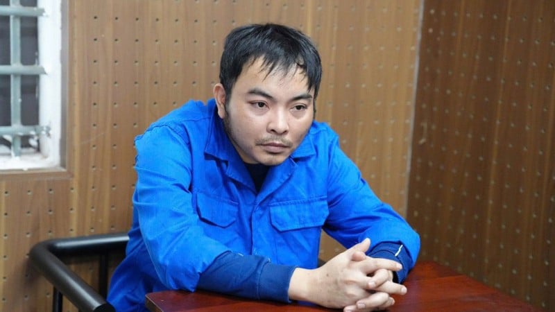 Та Мін Чау — ватажок рингу.